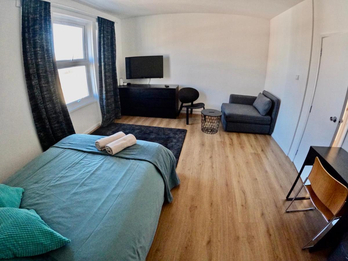 Lovely One Bedroom Flat London Exterior foto