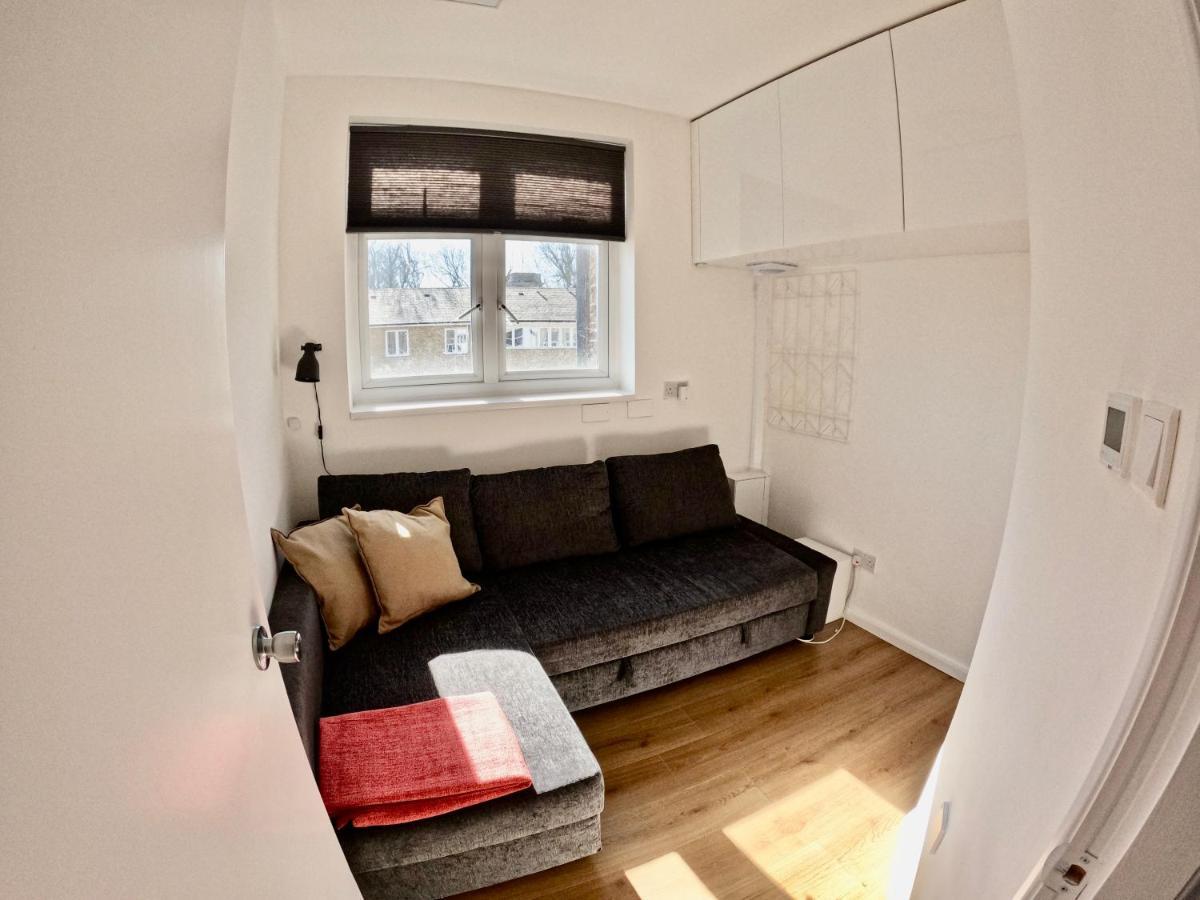 Lovely One Bedroom Flat London Exterior foto