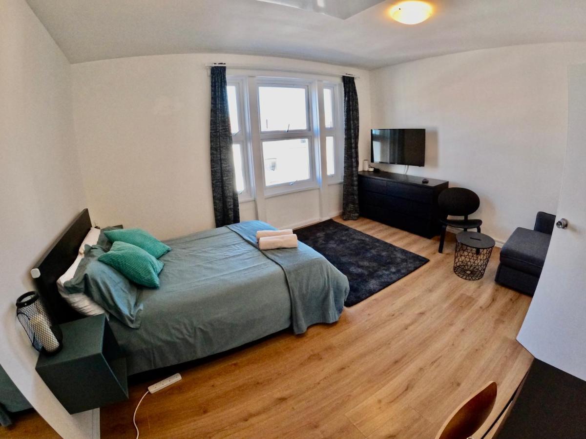 Lovely One Bedroom Flat London Exterior foto